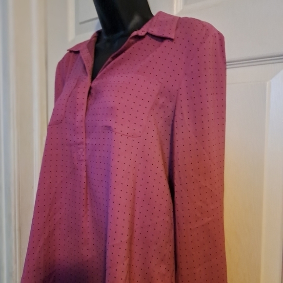 Loft polka Dot Blouse half button size MP - Picture 3 of 10